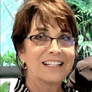 Meet your Posher, Diane